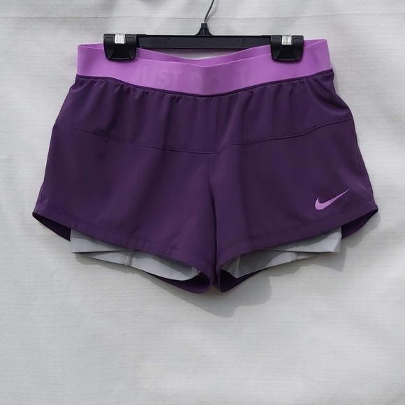 NIKE 2 Tone Purple Running Shorts - Picture 1 of 6